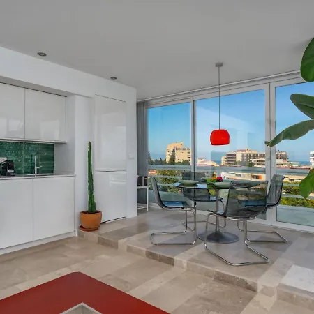 Eurosol-4 By Interhome