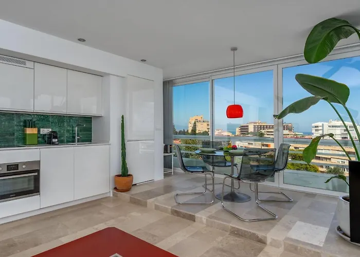 Eurosol-4 By Interhome